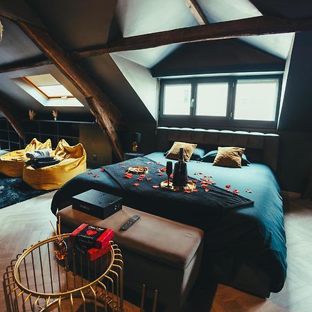 La Marble Room - Suite Balneo & Sauna Angers Exterior photo